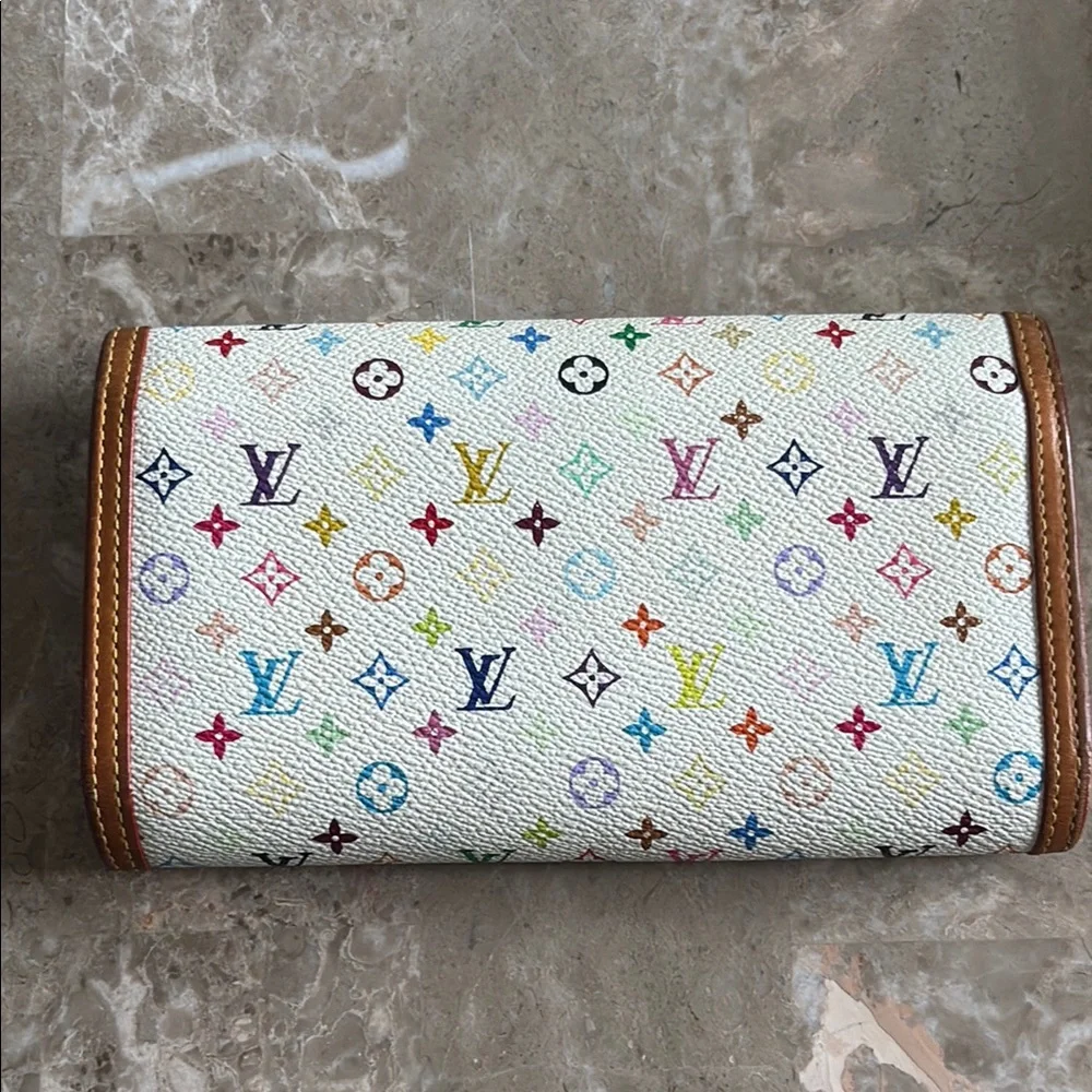 Louis Vuitton Murakami  Vintage  Monogram Tri-Fold Wallet - Picture 2 of 6